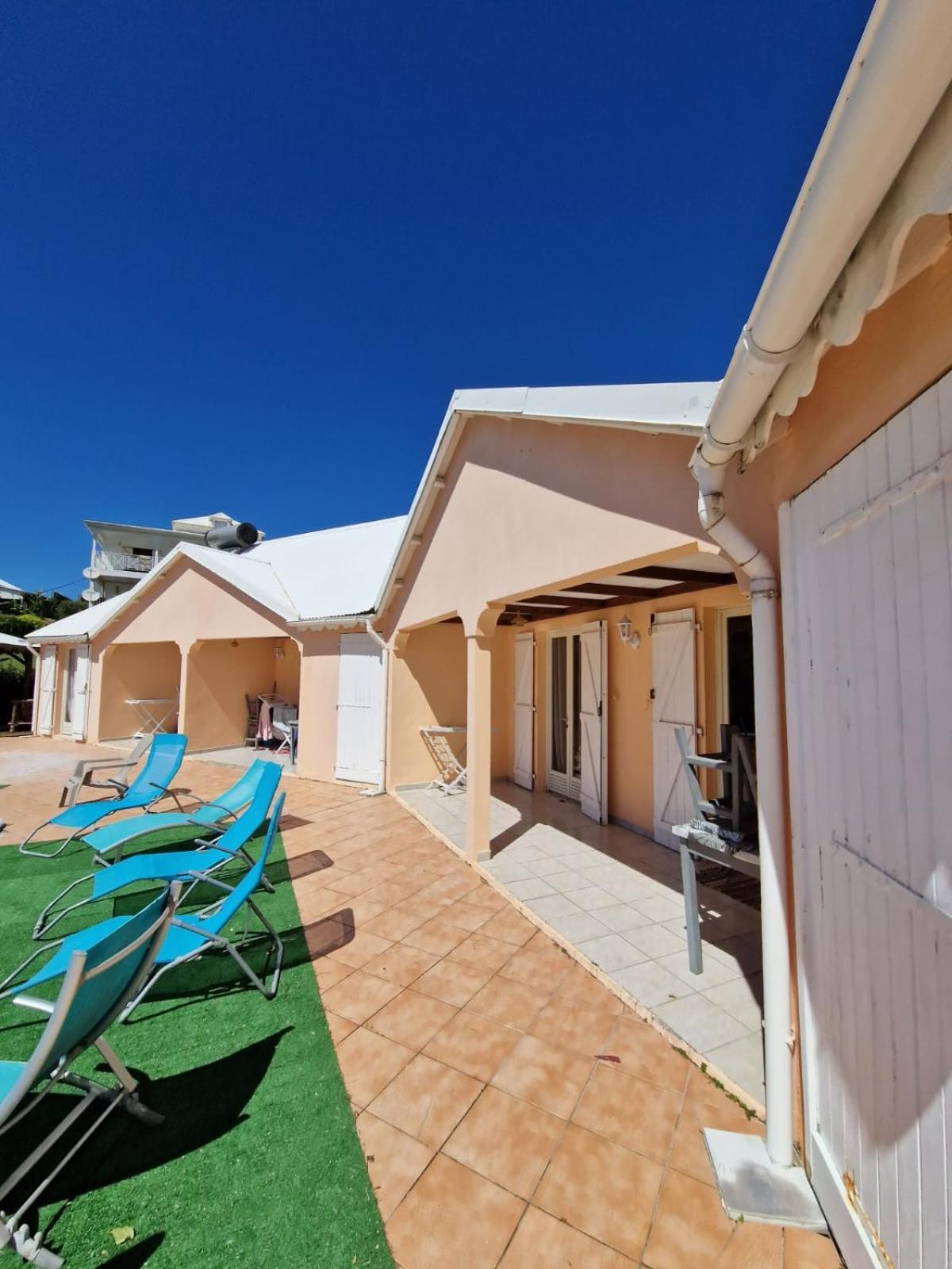 Gites Tho Koba Saint-Claude Exterior photo